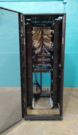 APC NetShelter SX #AR3150, 42U Wide Server Rack Enclosure, Populated Patch Panels - Image 2