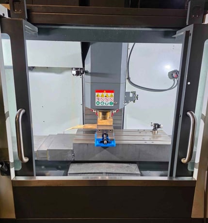 Haas #VF-2, CNC Vertical Machining Center, 30" X, 16" Y, 20" Z, 36" x 14" table, 30 HP, 8100 RPM, 30 - Image 2