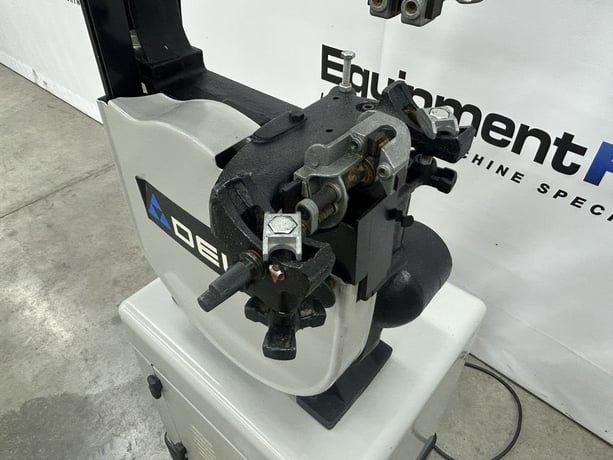 14" Delta #28-206, vertical band saw, 1 HP, 1/8" to 3/4" blade width, 115 V. - Image 5