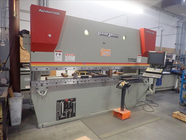 175 Ton, Accurpress #717512, CNC hydraulic press brake, 12' overall, ETS controls, 2018 - Image 2