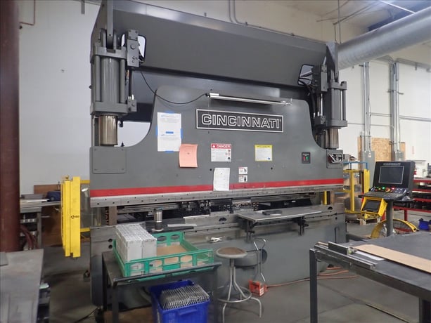 175 Ton, Cincinnati #Proform-175PF-10, CNC hydraulic press brake, 12' overall, ISB laser curtains, 2014 - Image 1