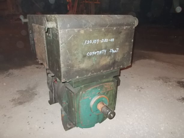 125 HP 1750/2000 RPM General Electric, Frame CD407ATY, TEUC, shunt, 500 VA, 300/150 VF - Image 2