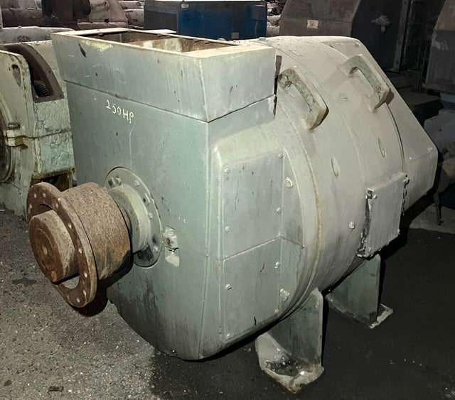 250 HP 500/1400 RPM General Electric, Frame CD6453, DPFGBV, less blower, shunt, 400 VA - Image 3