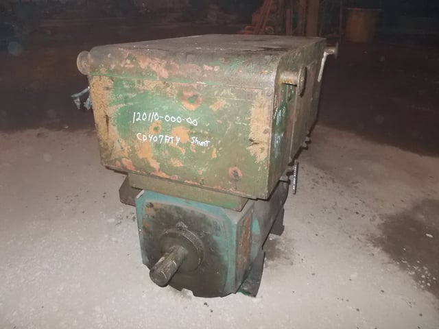 100 HP 1750/2000 RPM General Electric, Frame CD407ATY, TEUC, shunt, 500 VA, 300/150 VF (3 available) - Image 1