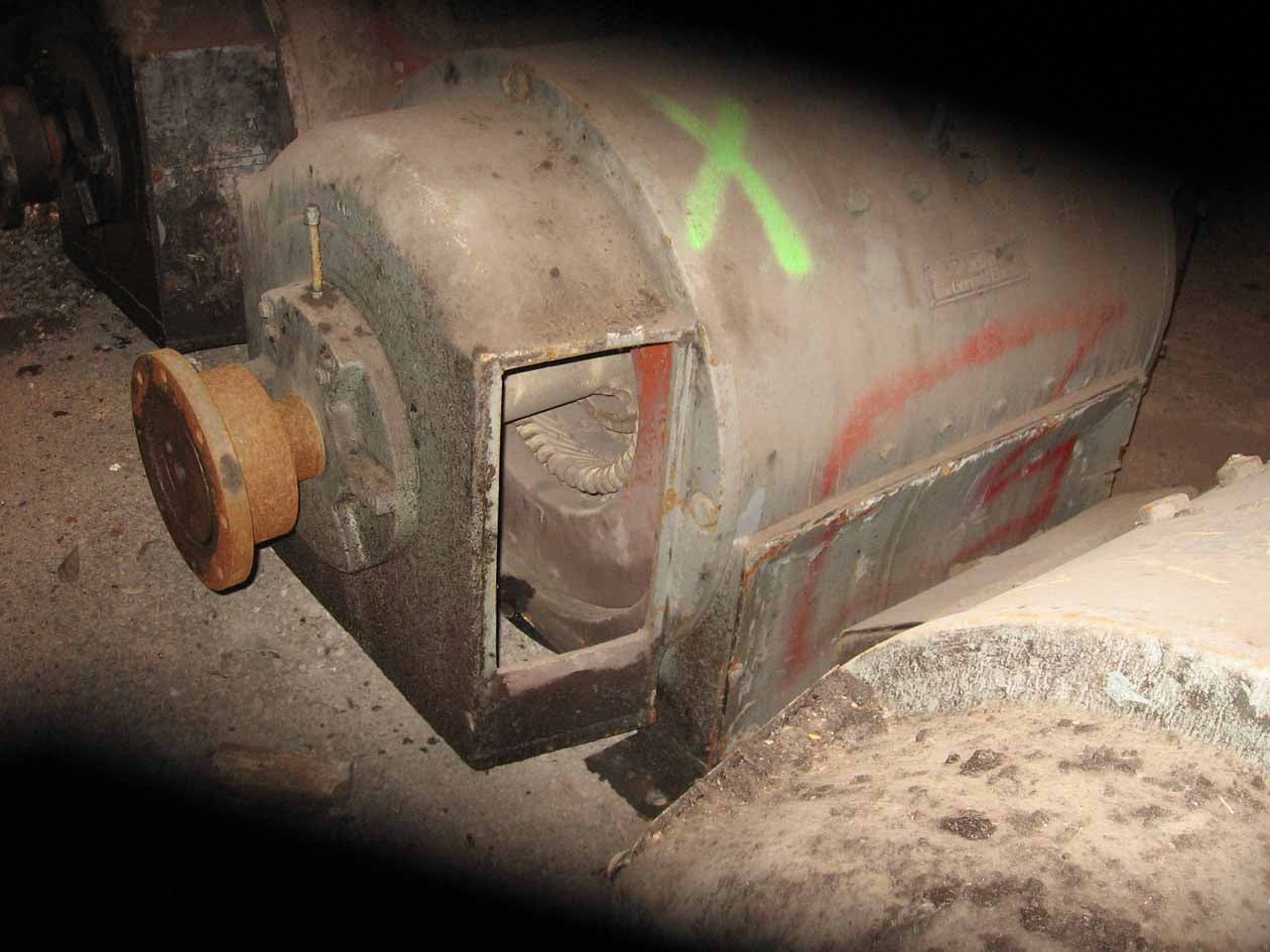 500 HP 860/1700 RPM General Electric, Frame 1570, DP, shunt, 600 VA, 185 VF (3 available) - Image 1