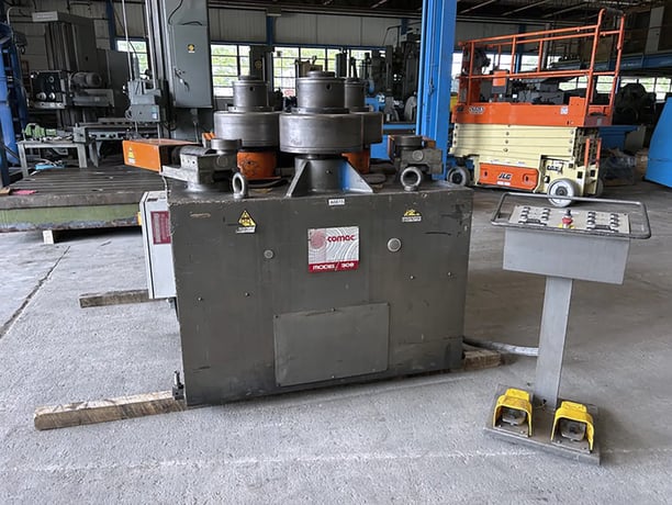 4" x 1/2" Comac #308HV4, Angle Bending Roll, 15.4" diameter roll, 4.75" diameter shaft, 20 HP, 2011 - Image 1