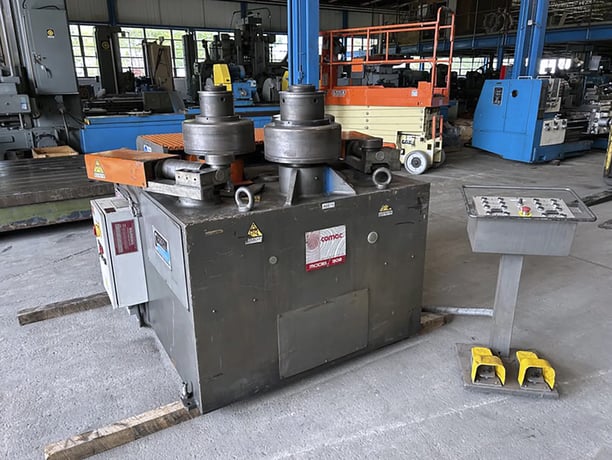 4" x 1/2" Comac #308HV4, Angle Bending Roll, 15.4" diameter roll, 4.75" diameter shaft, 20 HP, 2011 - Image 2