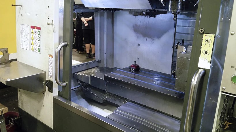 Haas #VF-2SSYT, vertical machining center, 30" X, 20" Y, 20" Z, 30 HP, 12000 RPM, 24 automatic tool changer - Image 3