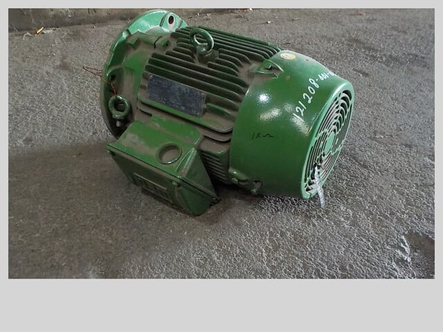 15 HP 1765 RPM WEG, Frame 254TD, TEFC, VSS, vertical solid shaft, vertical solid shaft, 460 Volts - Image 1