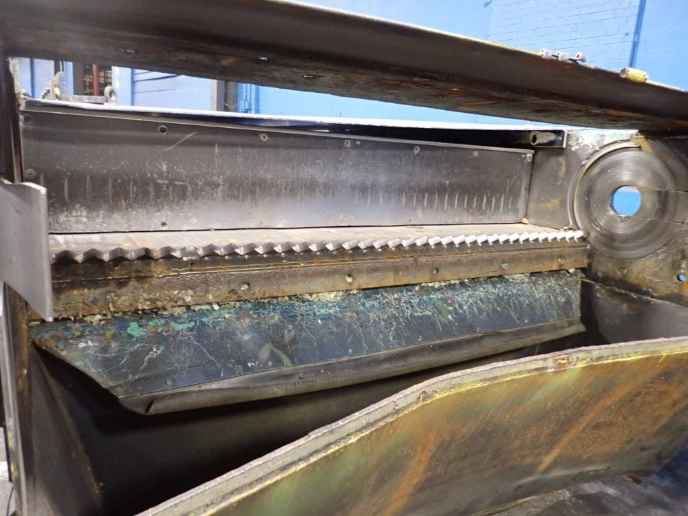 Granutech Saturn #M240, Single Shaft Shredder, 95" x 100" opening width, 20" rotor diameter, dual 150 HP - Image 8