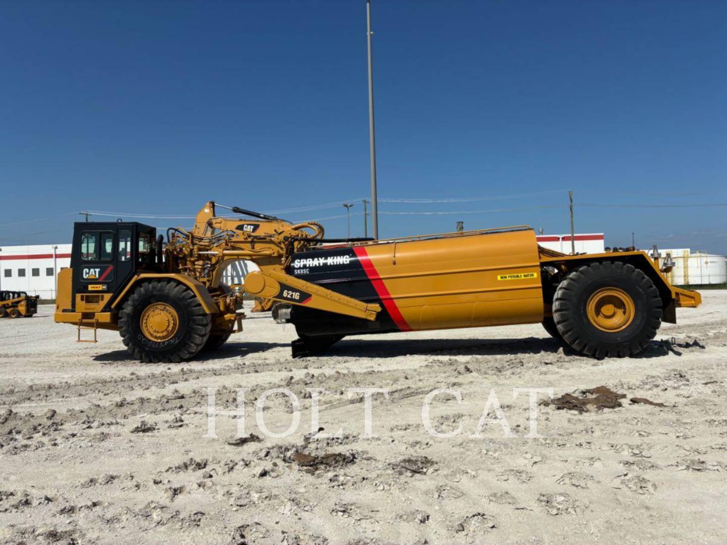 Caterpillar W00 621G, Wheel Tractor Scraper, 6881 hours, S/N: DBB00634, 2008 - Image 1