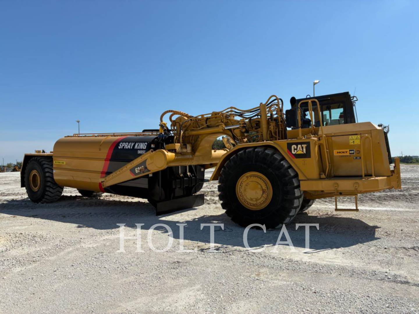Caterpillar W00 621G, Wheel Tractor Scraper, 6881 hours, S/N: DBB00634, 2008 - Image 2