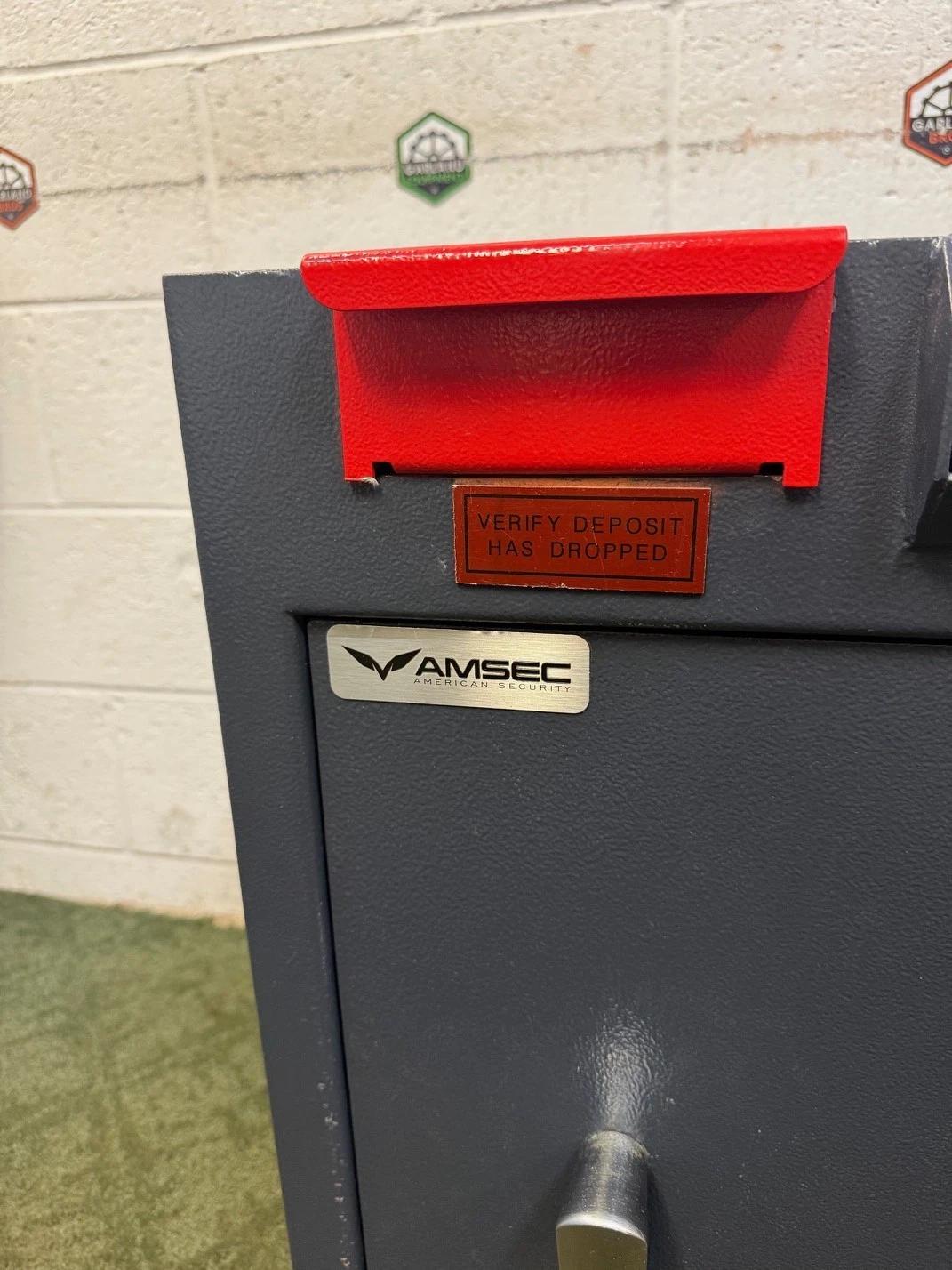 AMSEC #RMM2620SW-R, Cash Management Safe, right swing, Safe Wizard II - Image 4