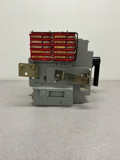 800 Amps, General Electric #TP88SSZ, Power Break Circuit Breaker, 3 Pole, 600 VAC, RMS-9 Micro Versa Trip - Image 9