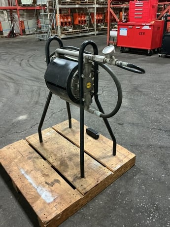Wagner #Unica-4-270, medium pressure double diaphragm pump, 4.5:1 ratio, 270 centers delivery, 392 PSI. - Image 8