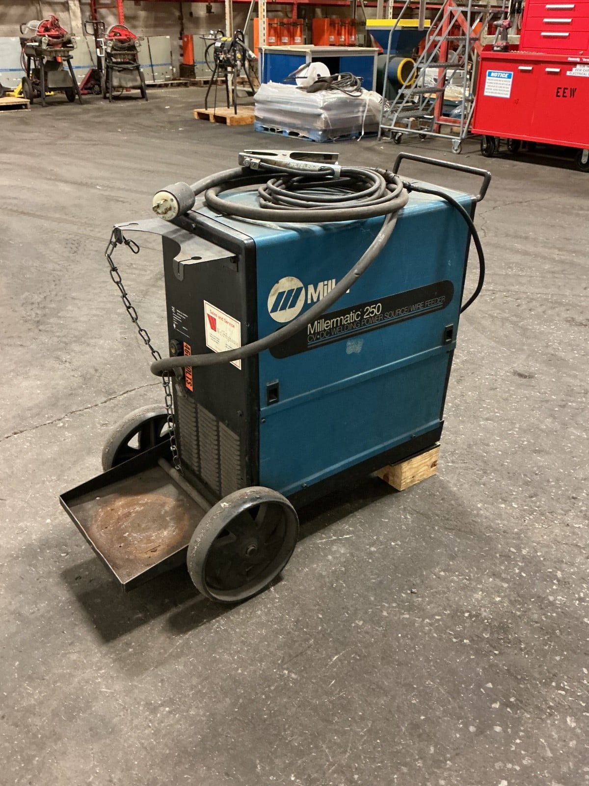 Miller #Millermatic-250, CV/DC welding power source / wire feeder, 200/230/460 V., 1 Ph., 60 Hz., 7.7 KW - Image 4