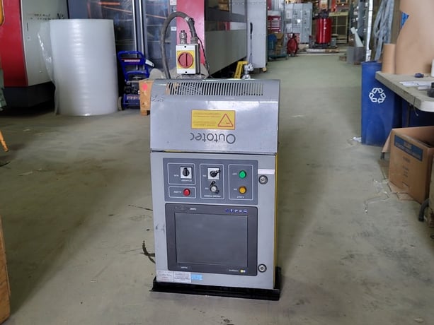 Outotec #CLI6700, Courier 6i Local User Interface, GE Fanuc 15" panel PC HMI, 115/230 Volts, 1PH - Image 3