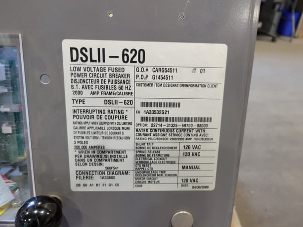 2000 Amps, Cutler-Hammer, DSLII-620, Drawout Air Circuit Breaker, 600 Volts, 3 pole, manual stored energy - Image 2