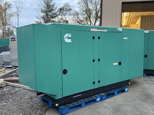 150 KW Cummins #C150-N6, natural gas generator set, 120/208V., 60 Hz, 1800 RPM, QSJ8.9G engine, 2281 hours - Image 2