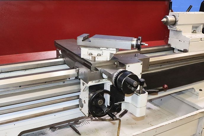 21.8"/32.7" x 80" Harrison #M550-GH, gap bed engine lathe, 14.5" swing over cross slide, 3.5" bore, D1-11 - Image 4