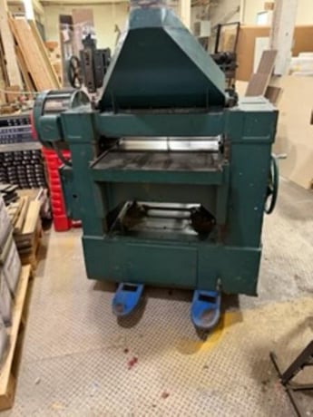 24" x 8" Oliver #299-D, Single Surface Planer, 10 HP cutterhead motor, 2 HP gear box, 15-60 FPM, sectional - Image 3