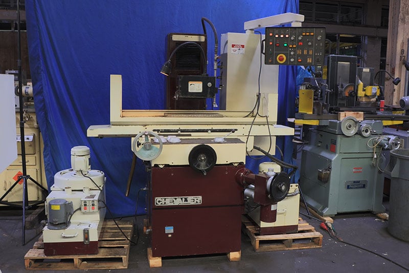 8" x 18" Chevalier #FSG-3A818, Auto feed surface grinder, Prog. Auto incremental downfeed, electromagnetic - Image 2