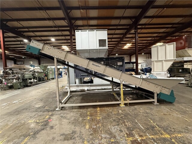 60" Wide x 22' Long Vecoplan, Cleated Conveyor, 3" High Cleats, 106" Discharge Height, 5 HP, 230/460 V., 2022 - Image 2