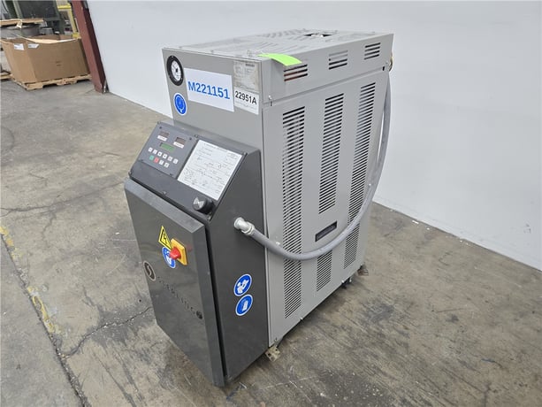 18 KW Sterling #MOT-ADV-200, Single-Zone Water Temperature Control Unit, 150 PSI, 2 HP Pump, 480 V., 2020 - Image 3