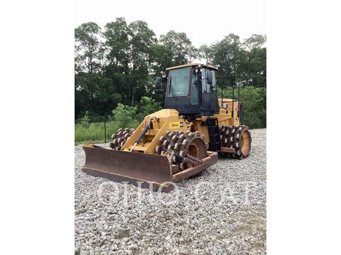 Caterpillar 815 11B, Compactor, 4311 hours, S/N: J5T00196, 2023 - Image 1