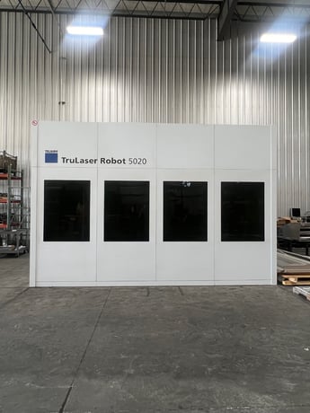 TRUMPF TruLaser-5020, Robotic Laser Welding Cell, 1143 laser hours, 340 robot hours, 2014 - Image 6