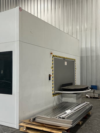 TRUMPF TruLaser-5020, Robotic Laser Welding Cell, 1143 laser hours, 340 robot hours, 2014 - Image 7