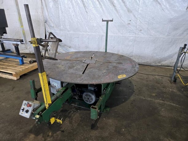 Accra-Wire, Pallet Decoiler, horizontal controls - Image 1