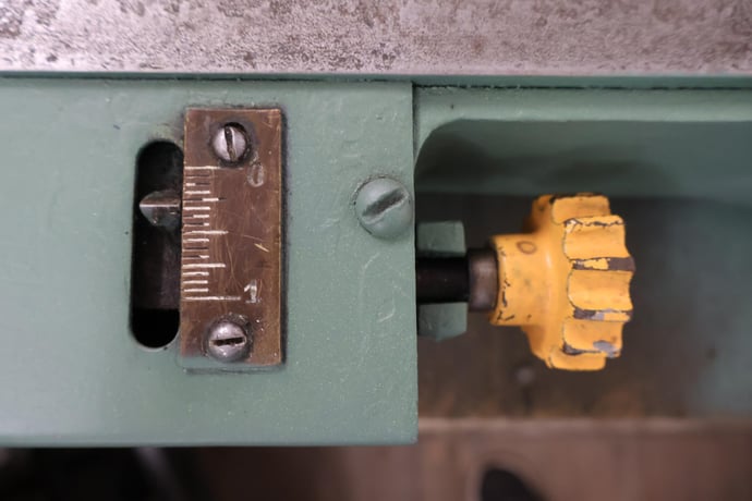 30" Pexto #63F, Hand Operated Bar Folder, 22 gauge, 1/8" - 1" back gauge, 1/4" round fold diameter, 1.25" - Image 4
