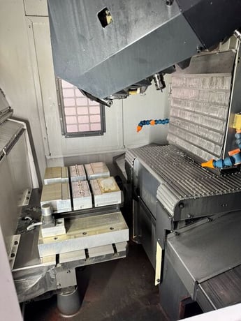 Brother #Speedio-R450X1, CNC Machining Center, 17.7" X, 12.6" Y, 12" Z, 23.6" x 11.8" table, 3.1" max. tool - Image 3