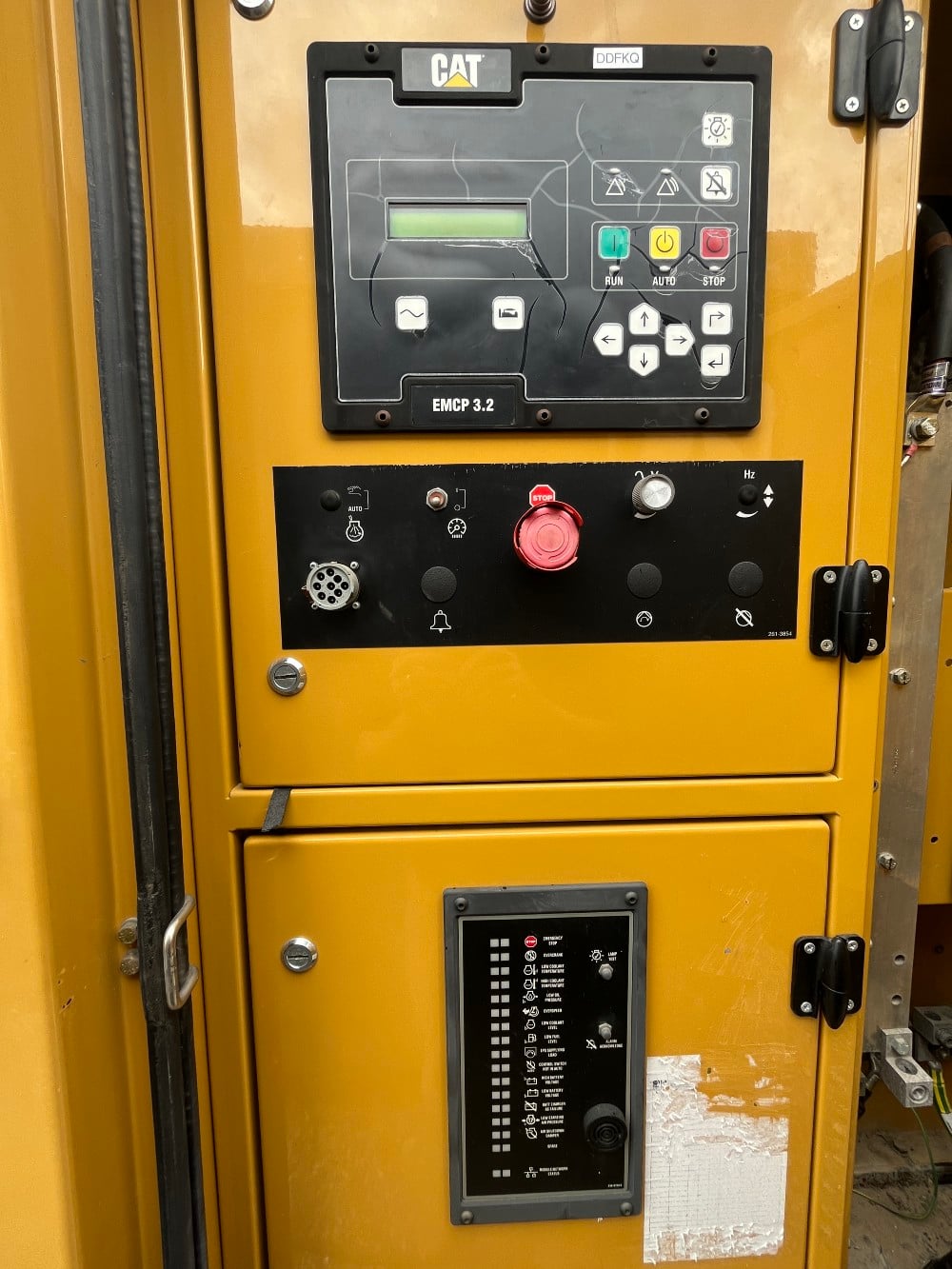 250 KW Caterpillar #C9, diesel generator set, 277/480 Volts, 1800 RPM, 550 hours, weatherproof enclosure, 400 - Image 8