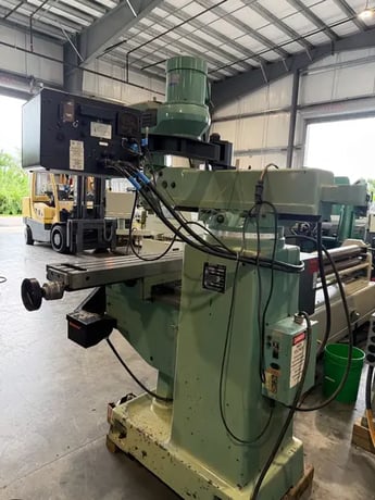 Trak #Sport-K3, CNC vertical mill, 10" x50" table, 3 HP, 32" X, 16" Y, 16" Z, 60-4200 RPM, R-8, ProtoTrak M2 - Image 5