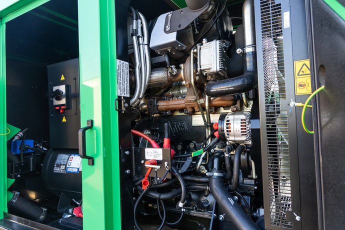 100 KW JCB #G125RST4F, diesel generator set, prime, trailer/enclosed, voltage selector switch, 3 hours, 2023 - Image 4