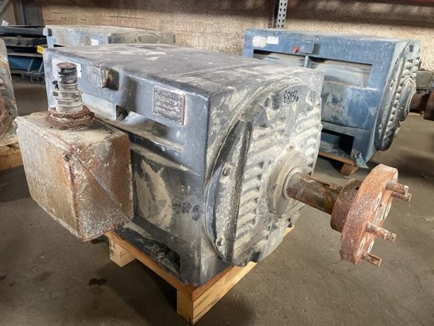 250 HP 1200 RPM General Electric, Frame 8188Z, Drip-Proof Ball Bearing, 2300/4000 Volts - Image 2