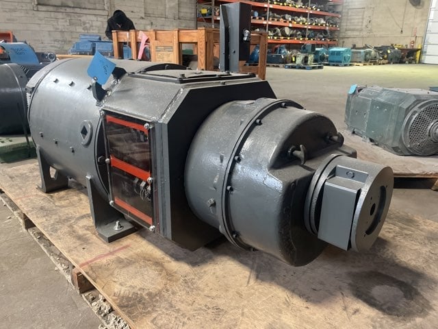 400 HP 1800 RPM General Electric, Frame 508AY, DPFVBB, 500 VA, 300/150 VF - Image 2
