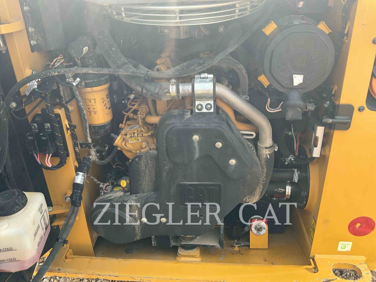Caterpillar 239D3, 1736 hours, S/N: RWK00289, 2023 - Image 7