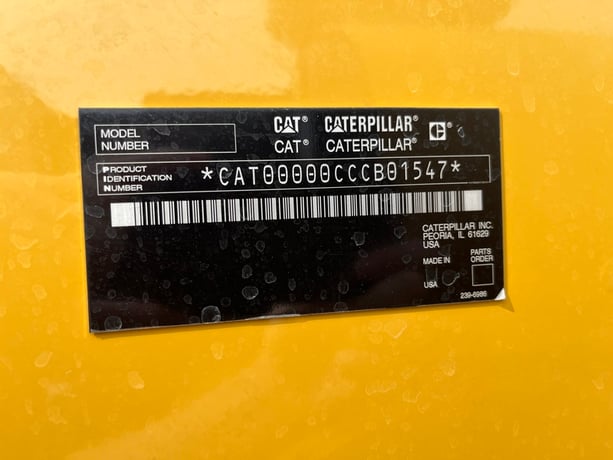 500 KW Caterpillar #3456, diesel generator set, 277/480 Volts, 700 hours, 1800 RPM, open skid, 300 gal. - Image 10