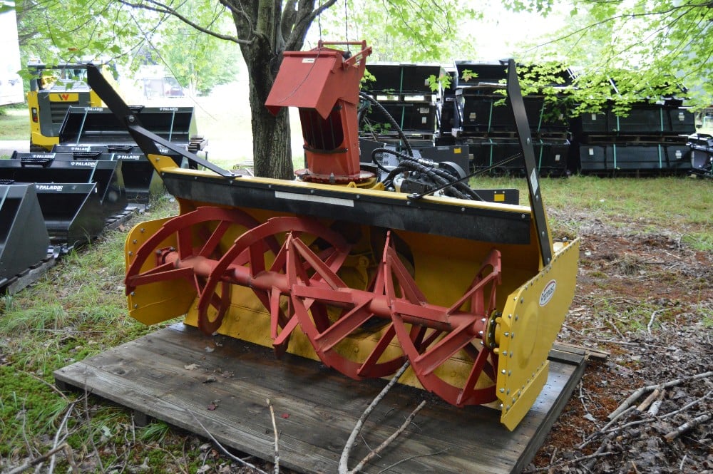 Wacker Neuson, 84" heavy duty high flow Snow Blower Material No. 5100013939 - Image 1