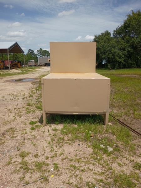 60" x 40" Wastequip #245-HD, stationary compactor, 2 yd. capacity, 10 HP, 6" cylinder, right feed dog house - Image 3