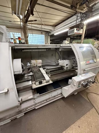 Milltronics #ML-18, CNC Lathe, 18.7" swing, 60" machining length, 2.5" bar, 15 HP, 2600 RPM, tailstock - Image 3