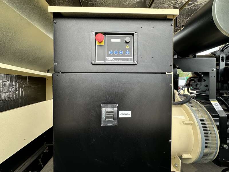 200 KW Kohler #200REOZJF, diesel generator set, 277/480 Volts, 108 hours, 315 HP @ 1800 RPM, John Deere - Image 8