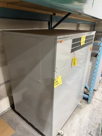 450 kVA, 410 Delta, 208Y / 120V Isolation Hammond Manufacturing, 3-Ph Dry Transformer - Image 2