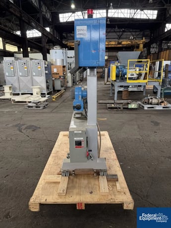 0.7" Leistritz #Micro-18-GG/30D, twin screw extruder, 30:1 L/D, 6 section, 500 RPM, water cooled, 1997 - Image 3