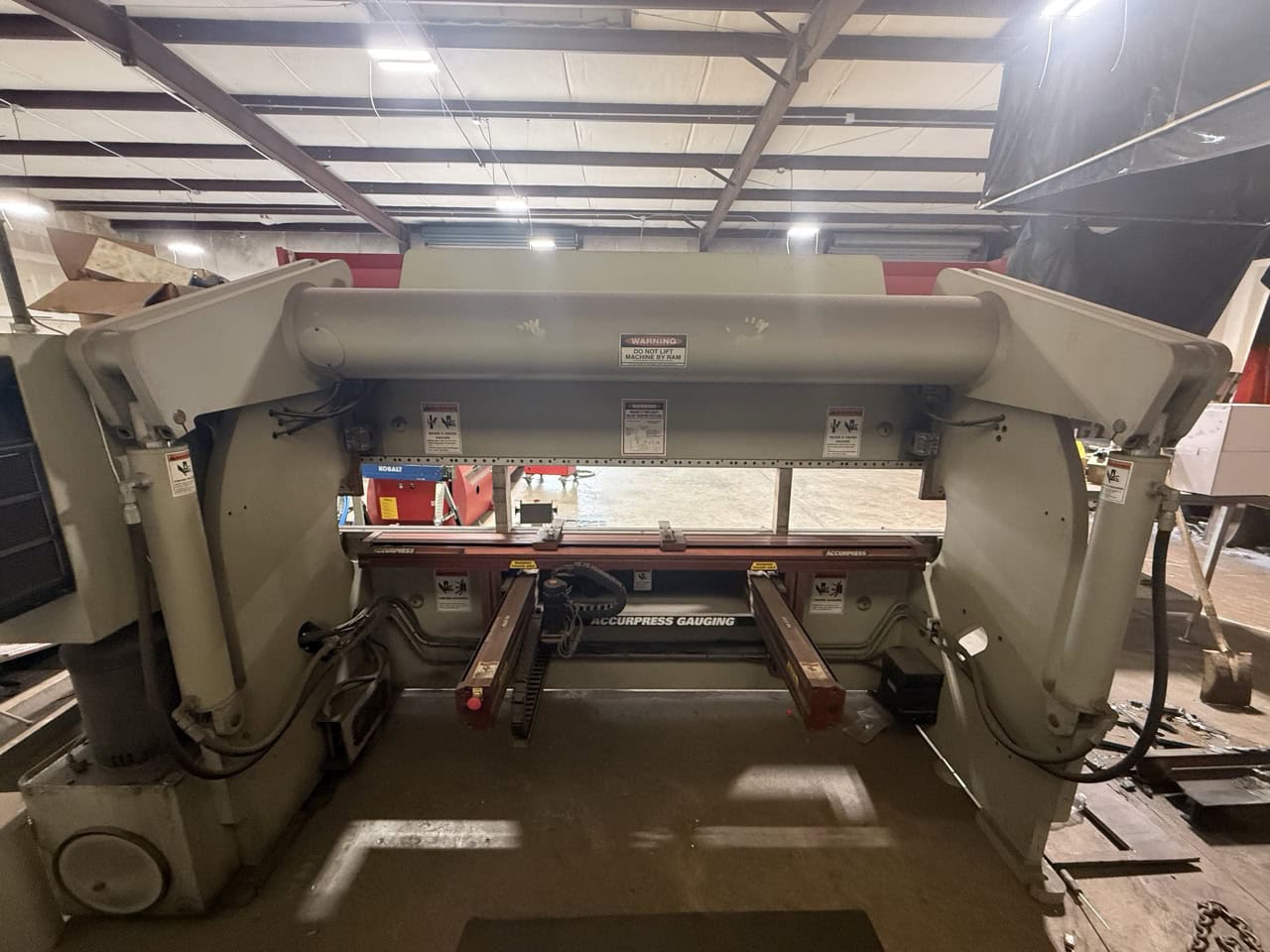 100 Ton, Accurpress #710010, CNC Press Brake, 10' overall, 100" Between Frames, 10" Throat, 10 HP, Wila - Image 3