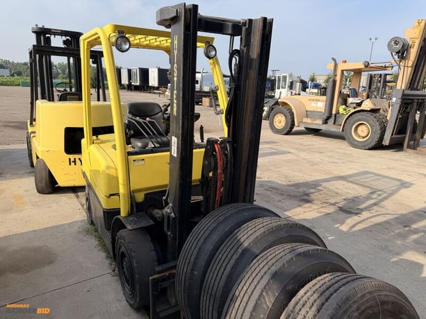 3,800 LB Hyster #H50FT, Diesel Forklift, 130" lift height, 42" forks, 2 stage mast, side shift, ROPS - Image 5