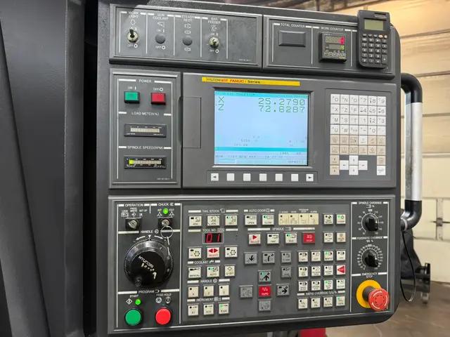 Hyundai Wia #L400LC, CNC Lathe, 28.5" swing, 24.8" turning diameter, 83.5" between centers, 15" chuck, 4.6" - Image 5